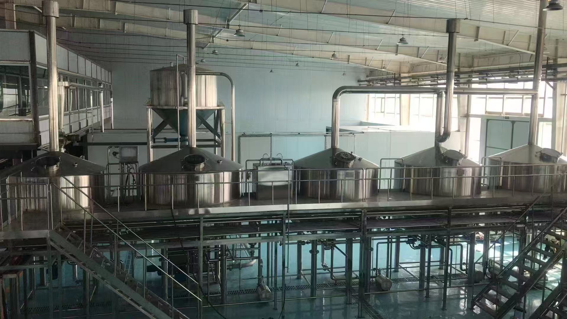 重庆精酿啤酒设备厂—精酿啤酒设备主要生产工艺与核心技术